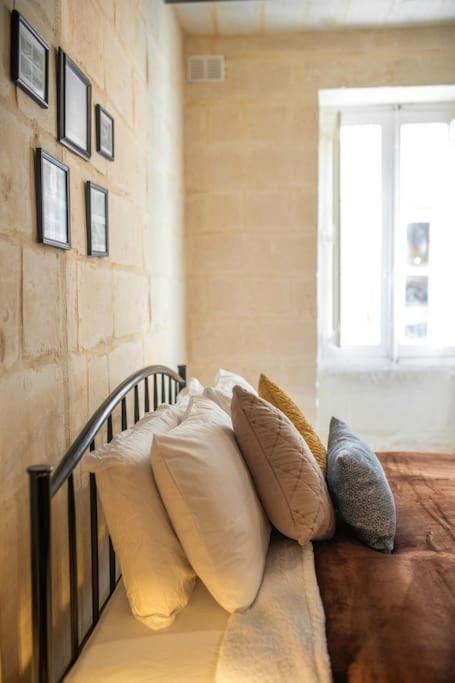 Chic, Stylish & Spacious Flat In Central วัลเลตตา ภายนอก รูปภาพ
