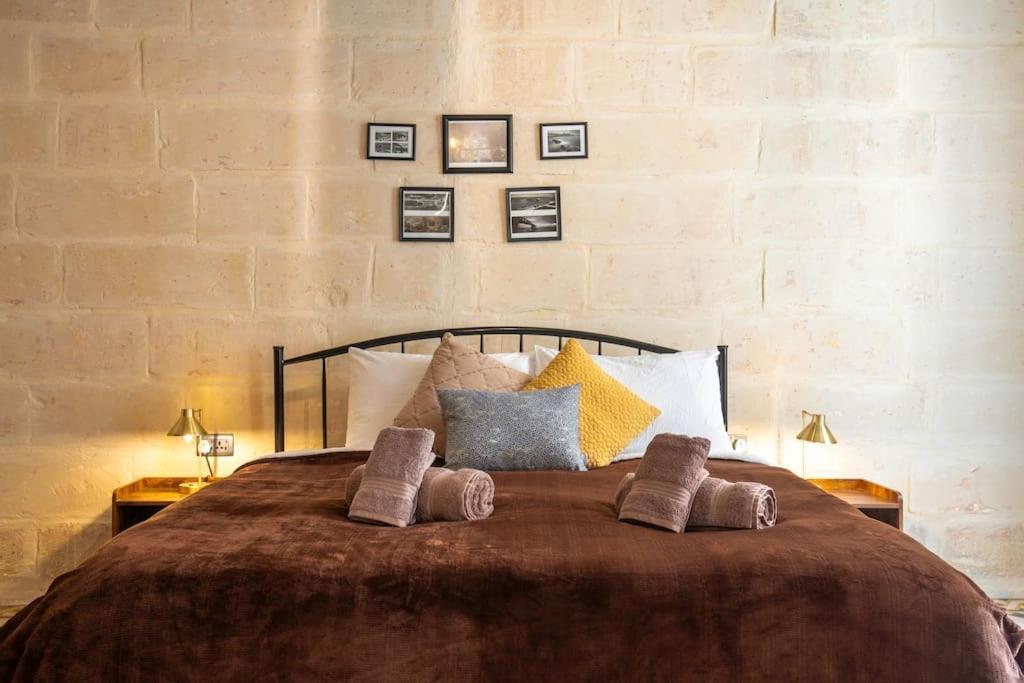 Chic, Stylish & Spacious Flat In Central วัลเลตตา ภายนอก รูปภาพ