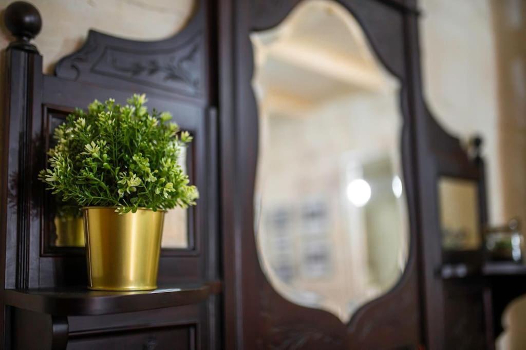 Chic, Stylish & Spacious Flat In Central วัลเลตตา ภายนอก รูปภาพ