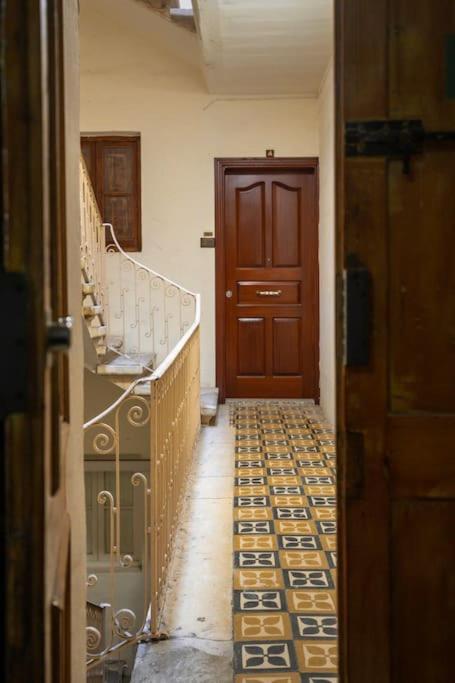Chic, Stylish & Spacious Flat In Central วัลเลตตา ภายนอก รูปภาพ